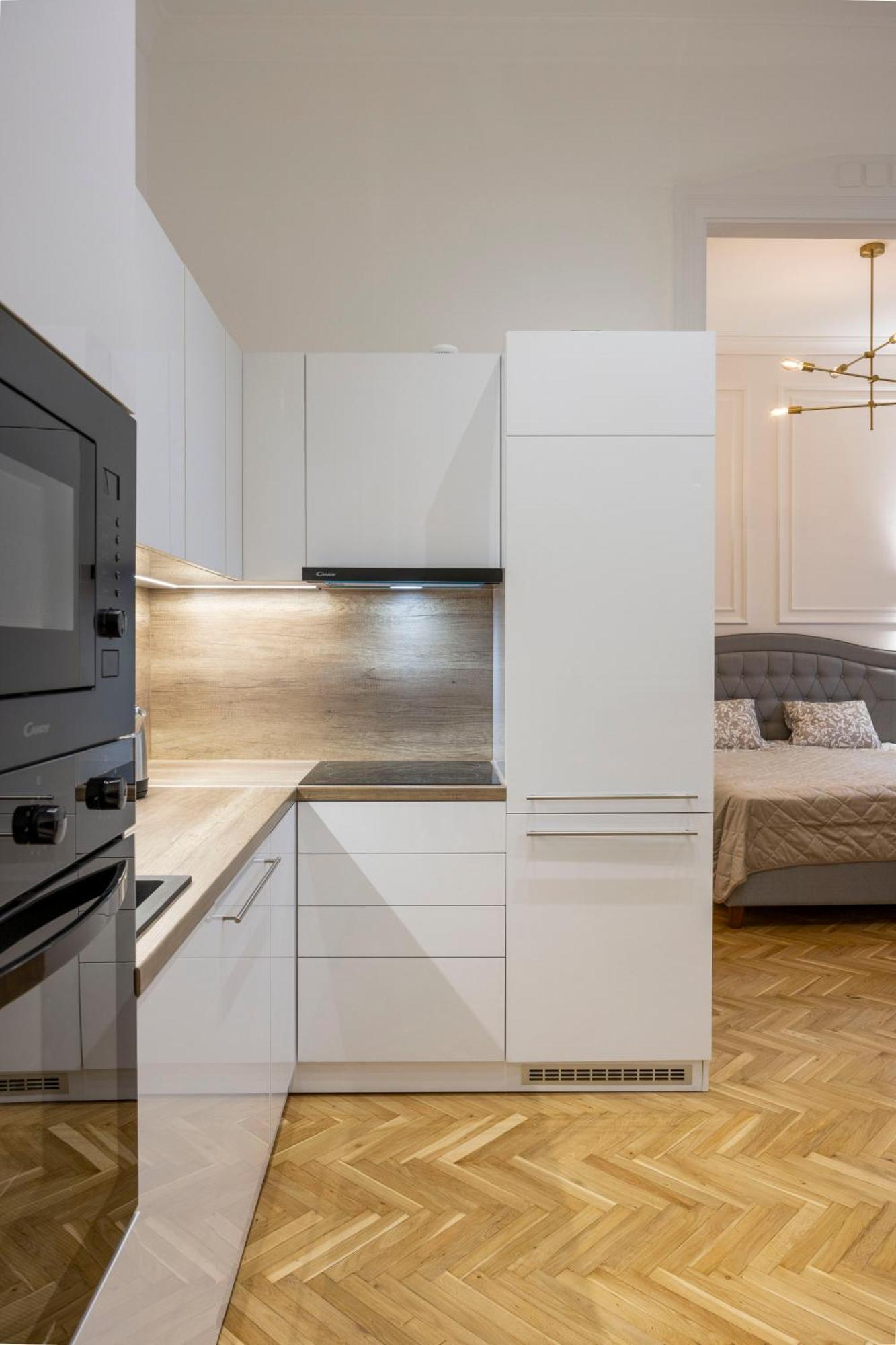 Luxurious Central 4Bedrm 3Bathrm Residence W/ Balcony Будапеща Екстериор снимка